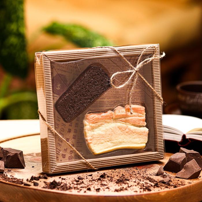 Набор из молочного и белого шоколада «Сальцо с хлебушком», 100 г
Набор из молочного и белого шоколада «Сальцо с хлебушком», 100 г