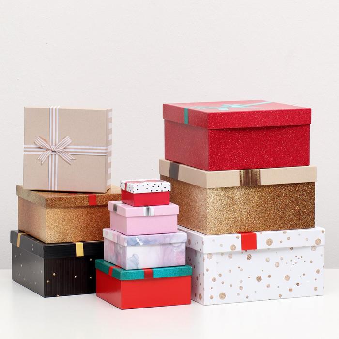 Набор коробок 10 в 1 "Банты", 25,5 х 25,5 х 13 - 7 х 7 х 4 см
Набор коробок 10 в 1 "Банты", 25,5 х 25,5 х 13 - 7 х 7 х 4 см