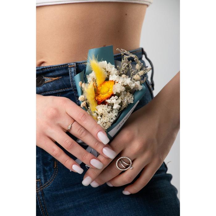 Мини букет «Незабываемой», 8 × 14 см
Мини букет «Незабываемой», 8 × 14 см