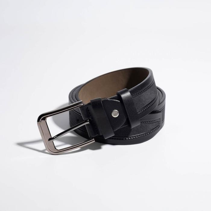 Ремень мужской, ширина 3,8 см, винт, цвет чёрный
Ремень мужской, ширина 3,8 см, винт, цвет чёрный