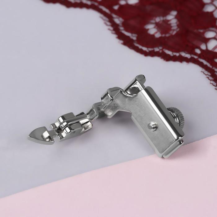 Лапка для швейных машин, для вшивания молнии, узкая, с адаптером
Лапка для швейных машин, для вшивания молнии, узкая, с адаптером