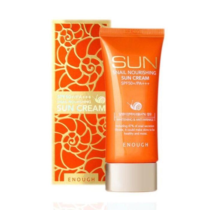 Солнцезащитный крем Enough с муцином улитки SPF 50+/PA +++
Солнцезащитный крем Enough с муцином улитки SPF 50+/PA +++