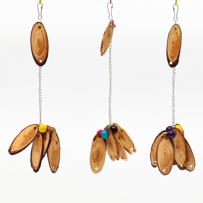 Игрушка для птиц "Деревянная карусель", микс
Игрушка для птиц "Деревянная карусель", микс