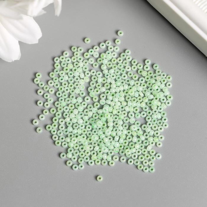 Бисер "Preciosa" полупрозрачный, 10/0, 20 гр, бледно-зеленый 
Бисер "Preciosa" полупрозрачный, 10/0, 20 гр, бледно-зеленый
