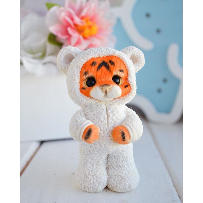 Силиконовая форма для мыла «Тигрёнок в пижаме»
Силиконовая форма для мыла «Тигрёнок в пижаме»