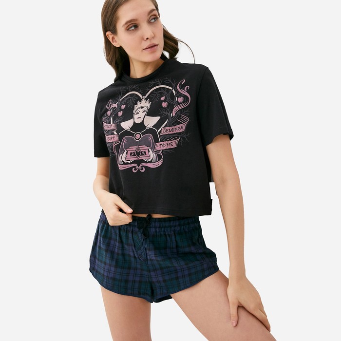 Футболка укороченная «Королева» Злодейки, цвет чёрный
Футболка укороченная «Королева» Злодейки, цвет чёрный