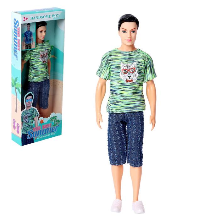 Кукла-модель «Алекс» на прогулке
Кукла-модель «Алекс» на прогулке