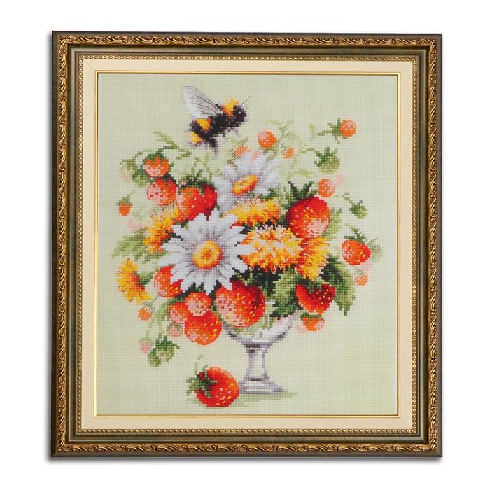 Набор для вышивания крестом «Июльский букетик» 20 × 23 см 
Набор для вышивания крестом «Июльский букетик» 20 × 23 см
