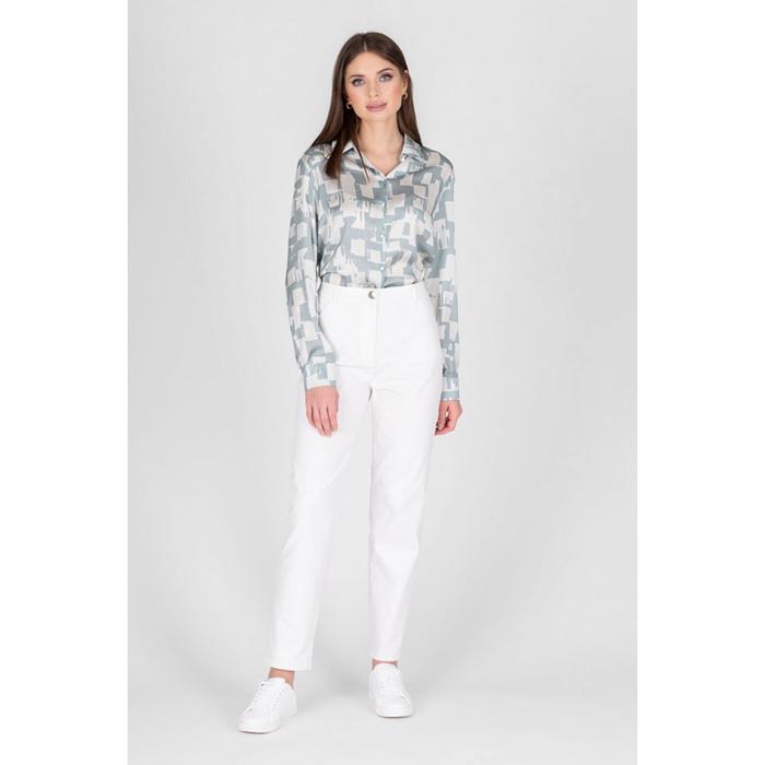 Брюки женские, размер 44
Брюки женские, размер 44