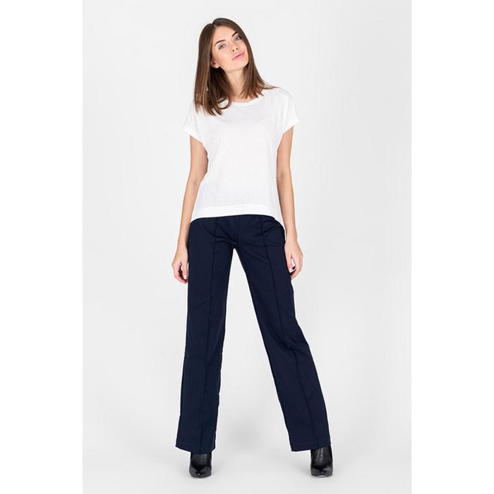 Брюки и джемпер женские, размер 54
Брюки и джемпер женские, размер 54