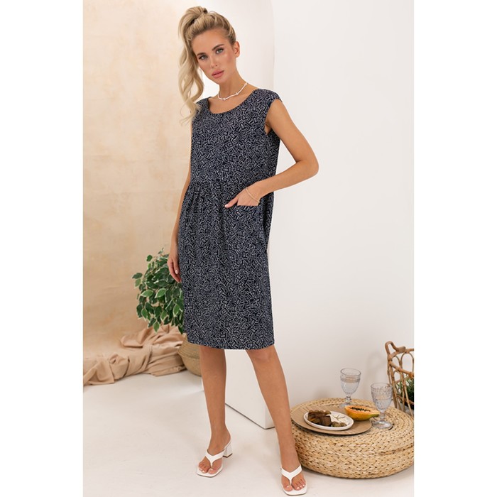 Платье женское, размер 46
Платье женское, размер 46