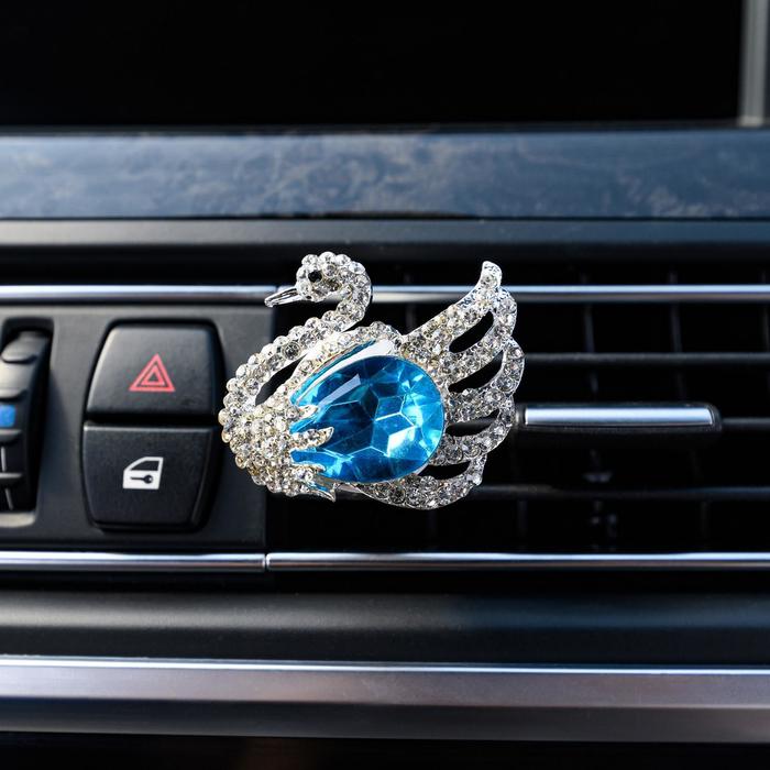 Украшение в дефлектор автомобиля "Лебедь"
Украшение в дефлектор автомобиля "Лебедь"