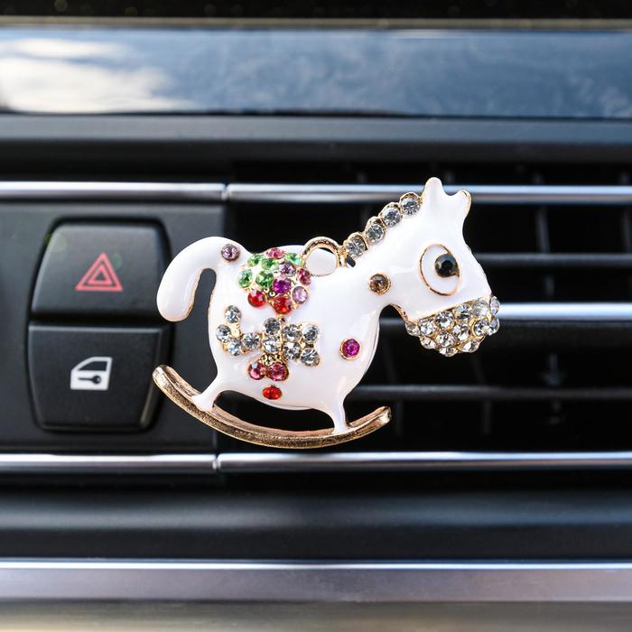 Украшение в дефлектор автомобиля "Ослик"
Украшение в дефлектор автомобиля "Ослик"