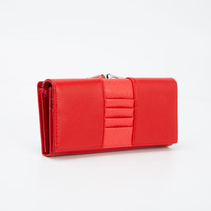 Кошелёк на магнитах, цвет красный
Кошелёк на магнитах, цвет красный