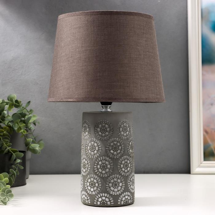Лампа настольная 16625/1 E14 40Вт серый 22х22х36 см
Лампа настольная 16625/1 E14 40Вт серый 22х22х36 см