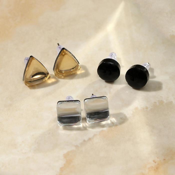Серьги-набор из акрила (3 пары) STUDS, комплект №2, цветные
Серьги-набор из акрила (3 пары) STUDS, комплект №2, цветные