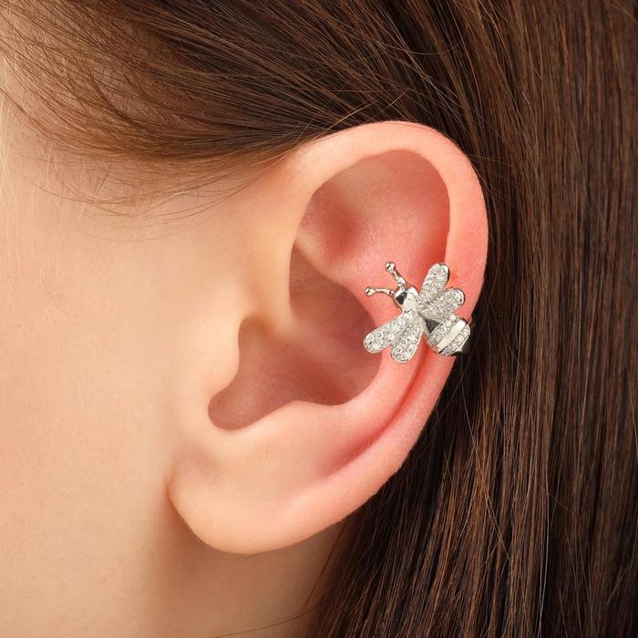 Серьга "Каффа" пчела, цвет белый в серебре
Серьга "Каффа" пчела, цвет белый в серебре