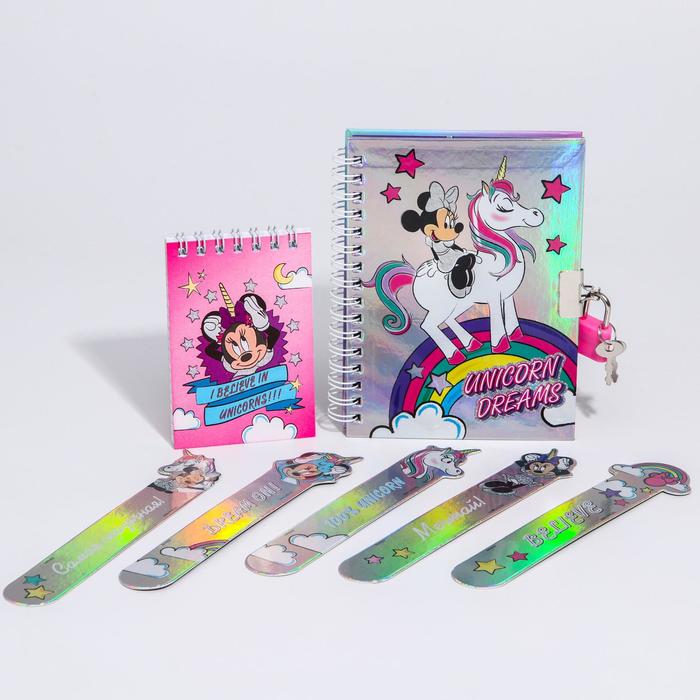 Подарочный набор "Единорог", Минни Маус (зап. книжка на замочке, блокнот, открытки-закладки 5 шт 695
Подарочный набор "Единорог", Минни Маус (зап. книжка на замочке, блокнот, открытки-закладки 5 шт 695