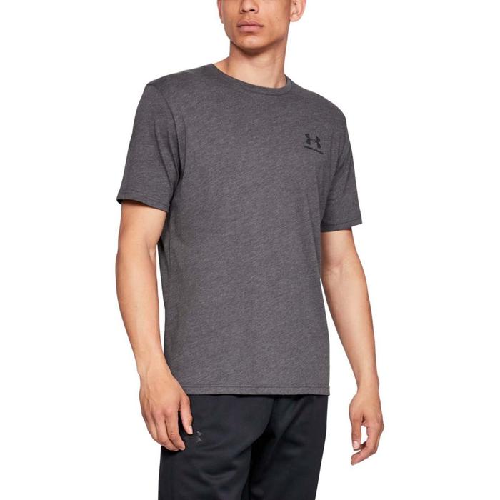 Футболка мужская Under Armour Live Tee Charcoal Medium, размер 44-46 (1326799-019)
Футболка мужская Under Armour Live Tee Charcoal Medium, размер 44-46 (1326799-019)