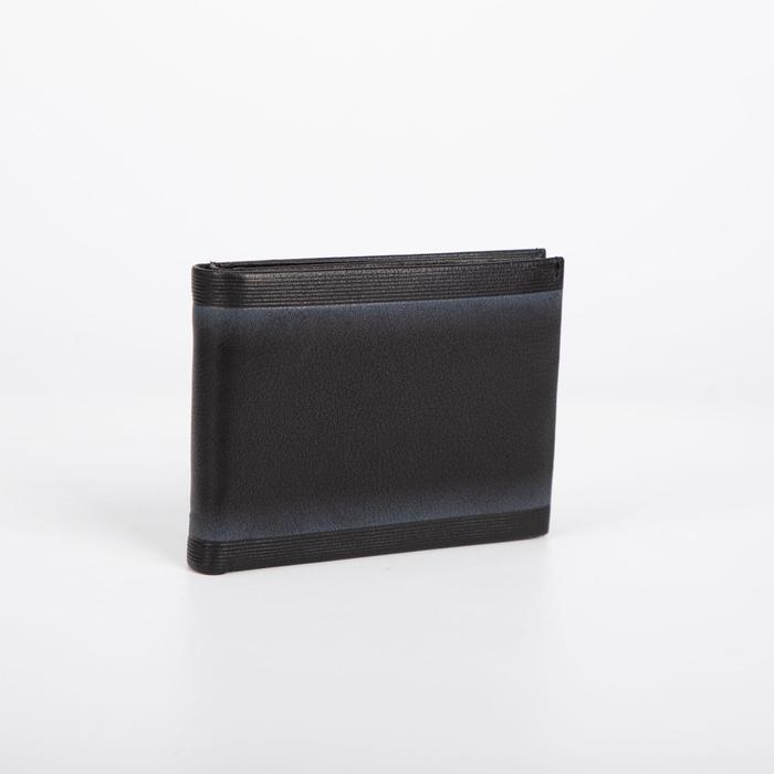 Портмоне на магните, цвет чёрный
Портмоне на магните, цвет чёрный