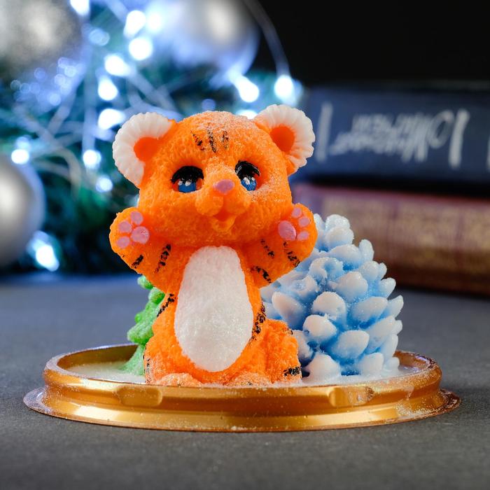 Фигурное мыло "Тигрёнок в куполе с ёлочкой" 150гр
Фигурное мыло "Тигрёнок в куполе с ёлочкой" 150гр