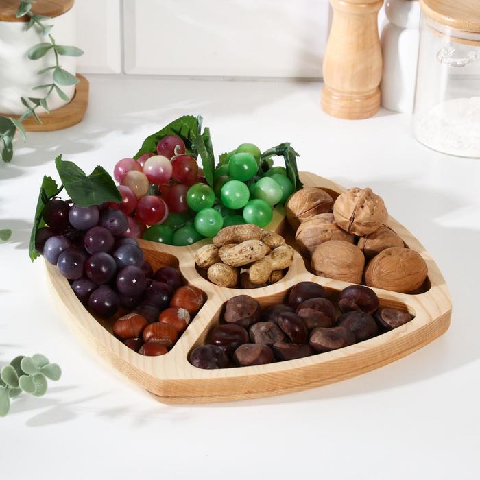 Менажница кедровая квадратная
Менажница кедровая квадратная