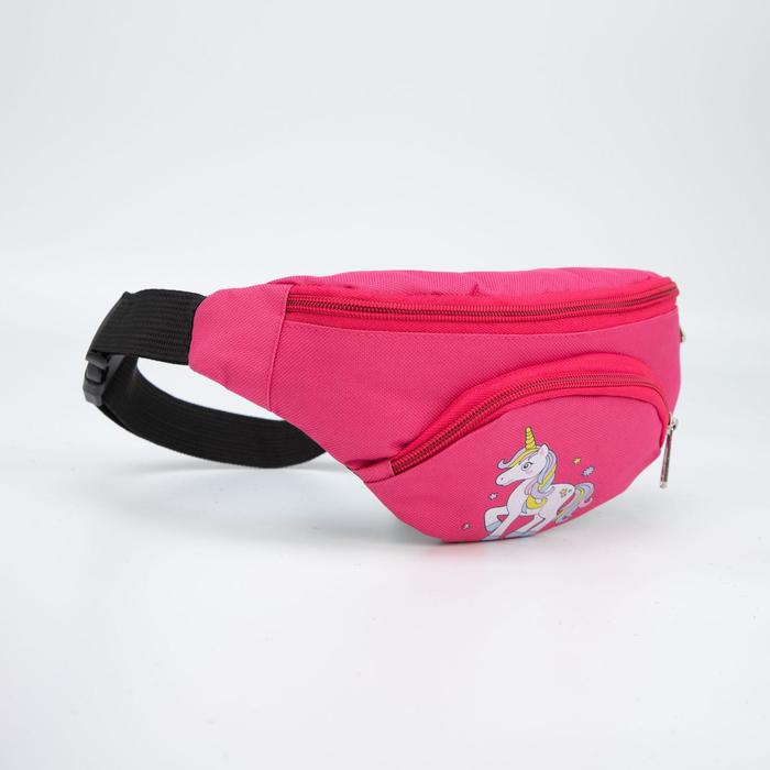 Сумка поясная, отдел на молнии, цвет малиновый, «Единорог»
Сумка поясная, отдел на молнии, цвет малиновый, «Единорог»