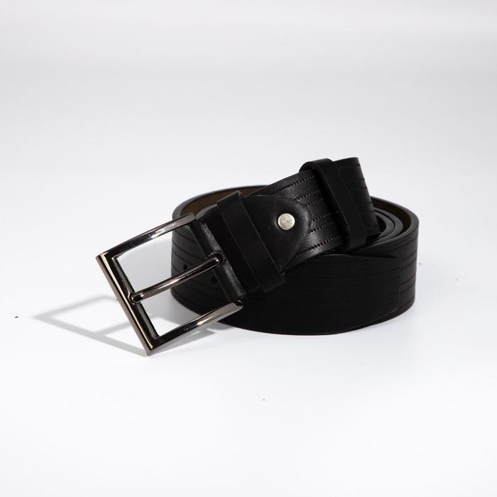 Ремень мужской, ширина 4,2 см, Великан, винт, пряжка металл, цвет чёрный
Ремень мужской, ширина 4,2 см, Великан, винт, пряжка металл, цвет чёрный