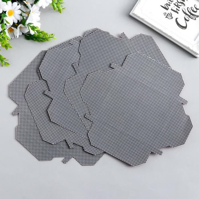 Набор картонных заготовок фоторамок, 6 шт, 15х15, 15х11 см, ч/б
Набор картонных заготовок фоторамок, 6 шт, 15х15, 15х11 см, ч/б