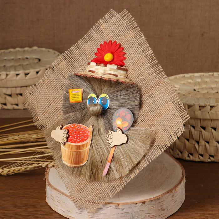 Домовенок на панно с икрой, 25см
Домовенок на панно с икрой, 25см