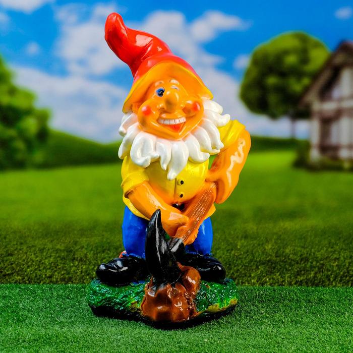 Садовая фигура "Гном с киркой" 46х24см
Садовая фигура "Гном с киркой" 46х24см