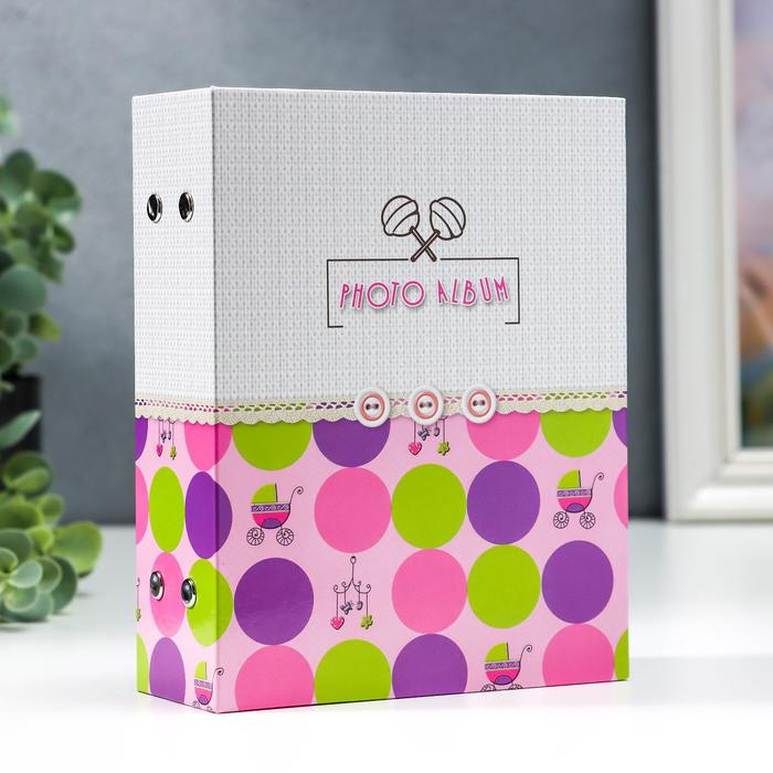 Фотоальбом на 100 фото 10х15 см "Кружочки" розовый
Фотоальбом на 100 фото 10х15 см "Кружочки" розовый