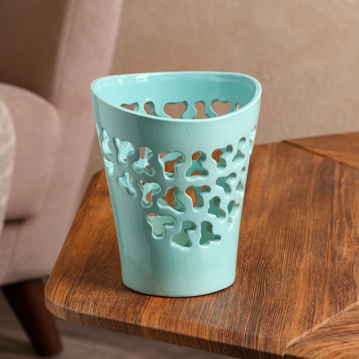 Кашпо "Орхидейница", голубая, сквозная резка, керамика, 17 см
Кашпо "Орхидейница", голубая, сквозная резка, керамика, 17 см