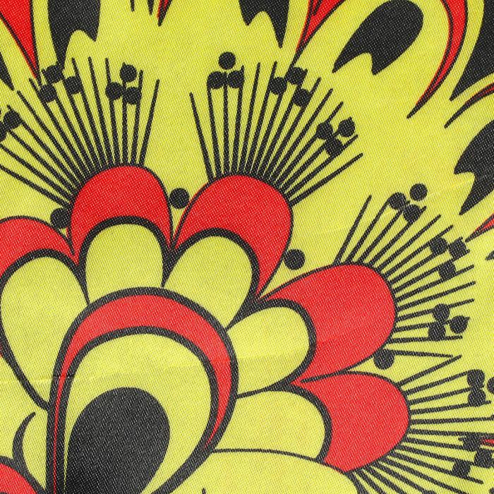 Ткань атлас хохлома, на черном фоне, ширина 150 см 
Ткань атлас хохлома, на черном фоне, ширина 150 см