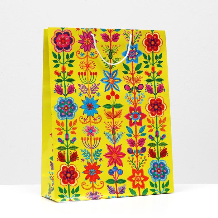 Пакет подарочный "Цветы", жёлтый, 33 х 42,5 х 10 см
Пакет подарочный "Цветы", жёлтый, 33 х 42,5 х 10 см