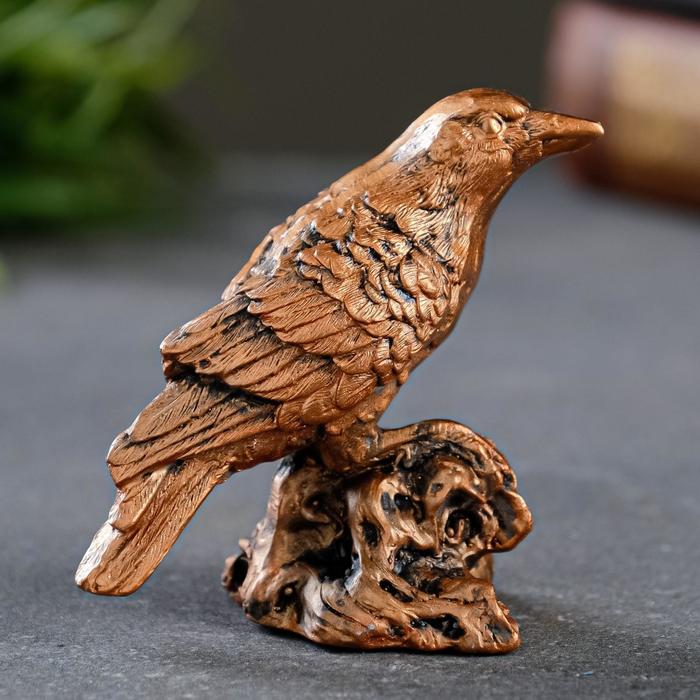 Фигура "Ворон на ветке" состаренная медь, 7х4х4см
Фигура "Ворон на ветке" состаренная медь, 7х4х4см