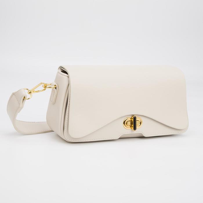 Сумка-мессенджер на клапане, длинный ремень, цвет молочный
Сумка-мессенджер на клапане, длинный ремень, цвет молочный