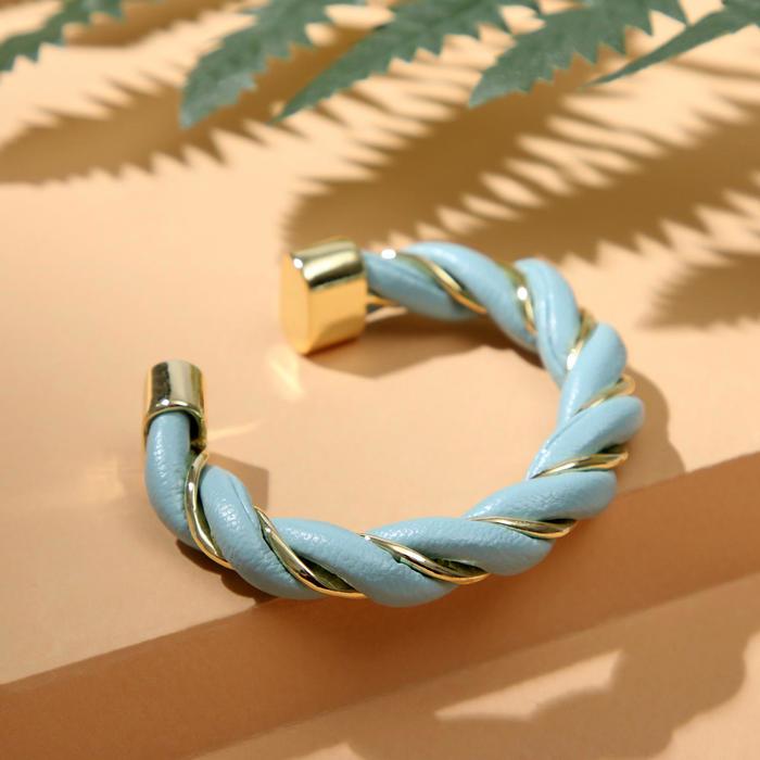 Браслет "Каркас" завиток, цвет голубой в золоте, d=5 см
Браслет "Каркас" завиток, цвет голубой в золоте, d=5 см