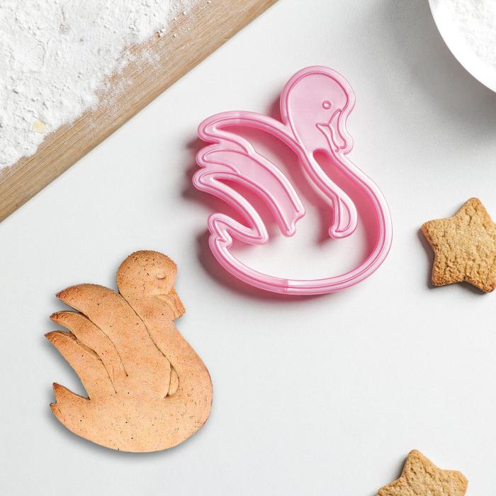 Форма для печенья и пряников «Лебедь», 10×8,5×1,5 см
Форма для печенья и пряников «Лебедь», 10×8,5×1,5 см