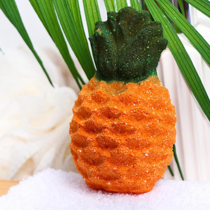 Бомбочка для ванн «Ананас», миндаль, 90 г
Бомбочка для ванн «Ананас», миндаль, 90 г