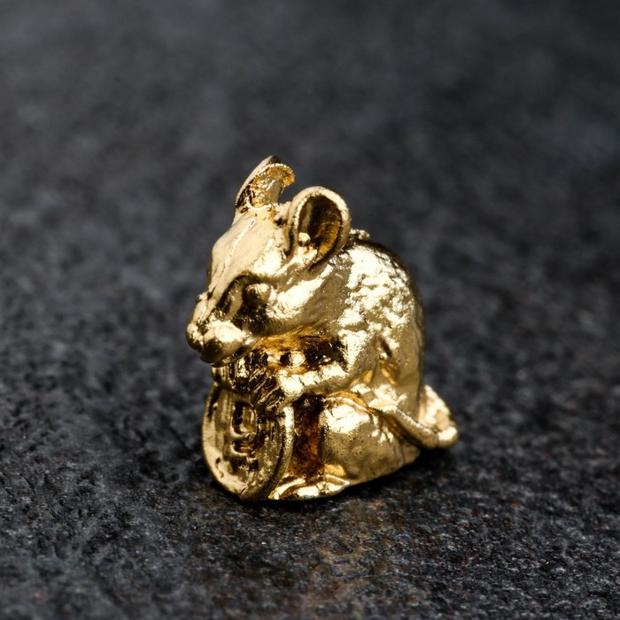 Сувенир кошельковый "Мышка с рубликом", олово, 1х1х0,7 см
Сувенир кошельковый "Мышка с рубликом", олово, 1х1х0,7 см