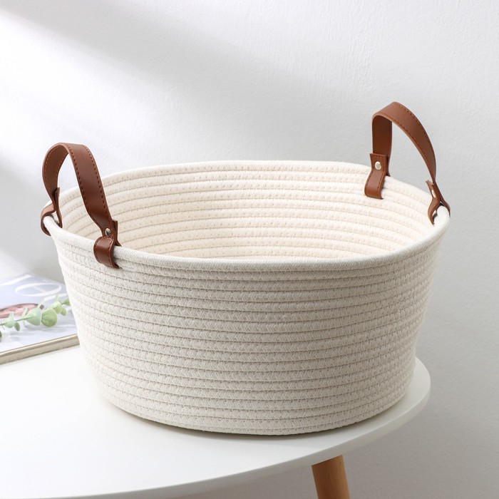 Корзина для хранения плетёная «Луиза», 40×40×18 см, цвет белый
Корзина для хранения плетёная «Луиза», 40×40×18 см, цвет белый