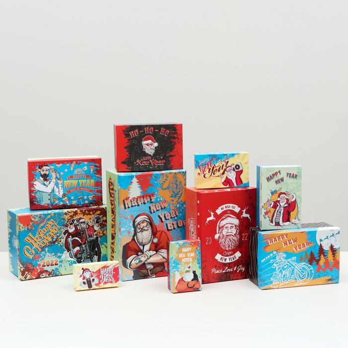 Набор коробок 10 в 1 "Санта", 30,5 х 20 х 13 - 12 х 6,5 х 4 см
Набор коробок 10 в 1 "Санта", 30,5 х 20 х 13 - 12 х 6,5 х 4 см