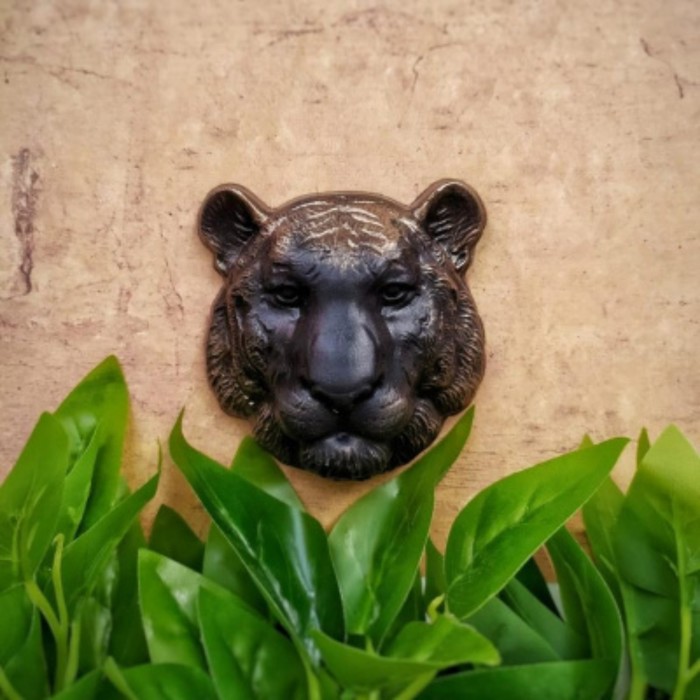 Пластиковая форма "Тигр брутальный"
Пластиковая форма "Тигр брутальный"