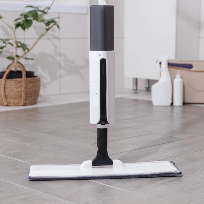 Швабра для мытья пола с распылителем и щёткой, насадка из микрофибры 41×14 см, стальной черенок 120 см, цвет белый
Швабра для мытья пола с распылителем и щёткой, насадка из микрофибры 41×14 см, стальной черенок 120 см, цвет белый