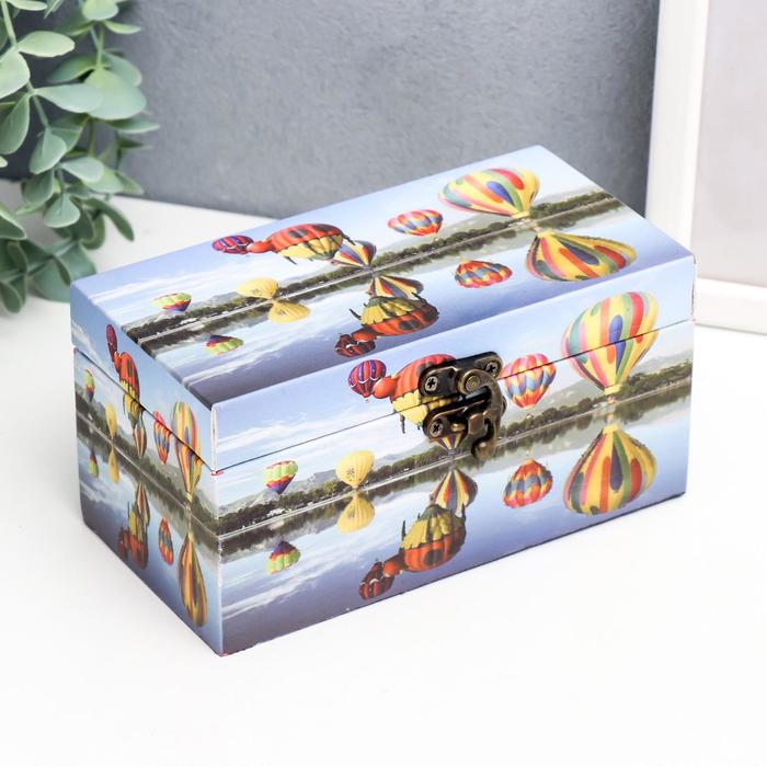 Шкатулка дерево кожзам "Воздушные шары над рекой" 8х8х16 см
Шкатулка дерево кожзам "Воздушные шары над рекой" 8х8х16 см