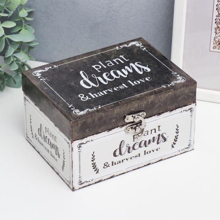 Шкатулка дерево кожзам "Растения. Мечты. Любовь" 9х12х16 см
Шкатулка дерево кожзам "Растения. Мечты. Любовь" 9х12х16 см