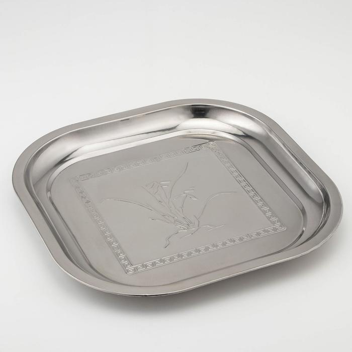 Поднос «Тростник», 35×35 см, цвет серебряный
Поднос «Тростник», 35×35 см, цвет серебряный