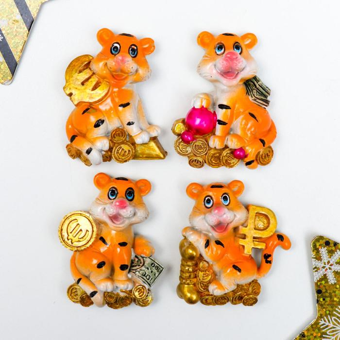 Магнит полистоун "Тигр с золотой валютой" МИКС 5х4,2 см
Магнит полистоун "Тигр с золотой валютой" МИКС 5х4,2 см