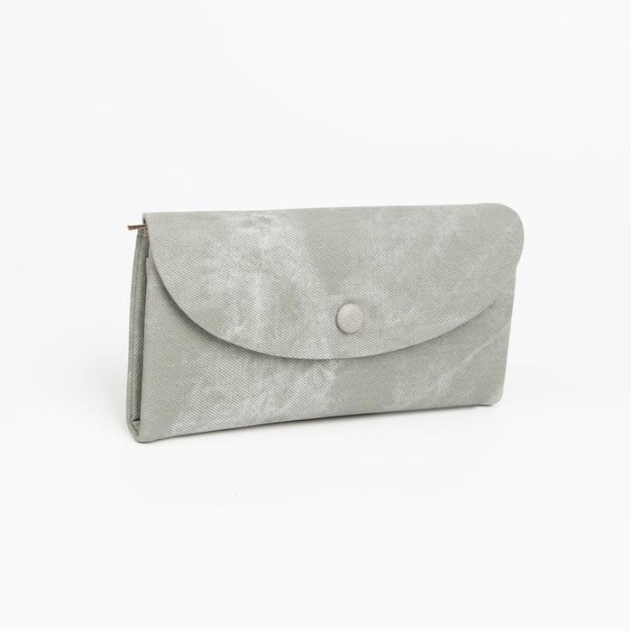 Кошелёк на кнопке, цвет серый
Кошелёк на кнопке, цвет серый